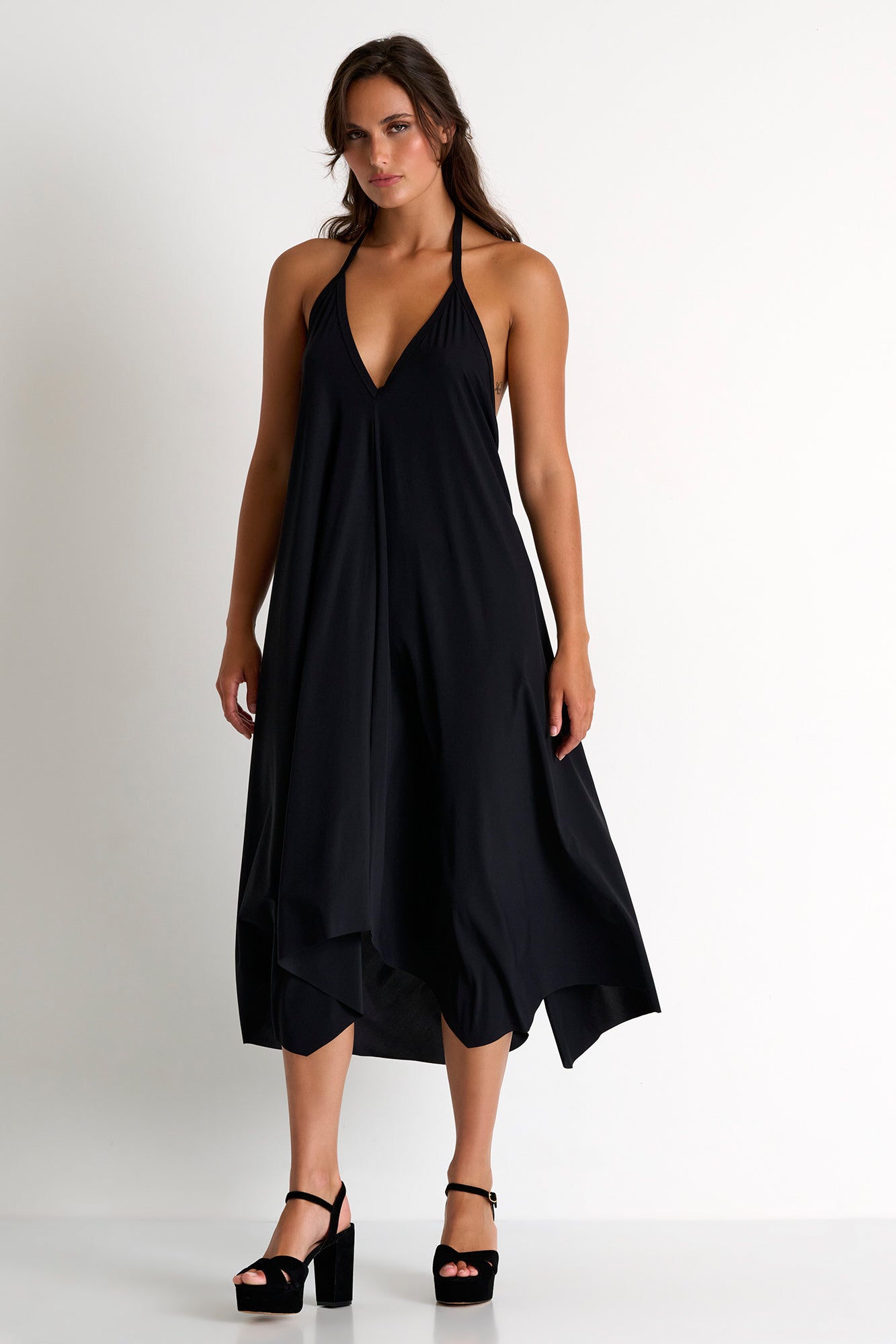 Robe SHAN de couleur Noir (SHAN-42630-67-800) – Boutique Option