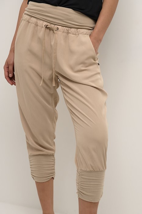 Pantalon Cream de couleur Beige
