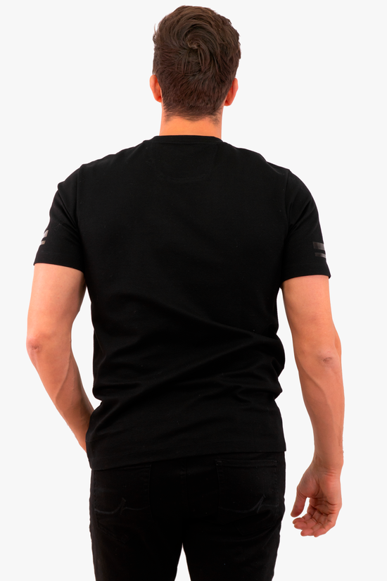 T-Shirt Hugo Boss de couleur Noir