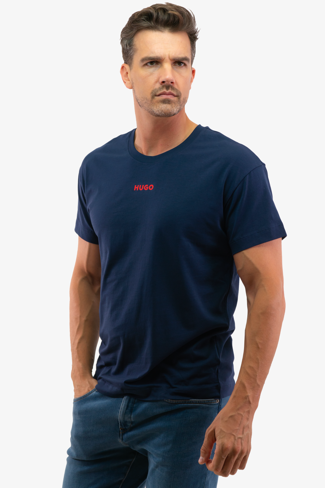 T-Shirt Hugo Boss de couleur Marine