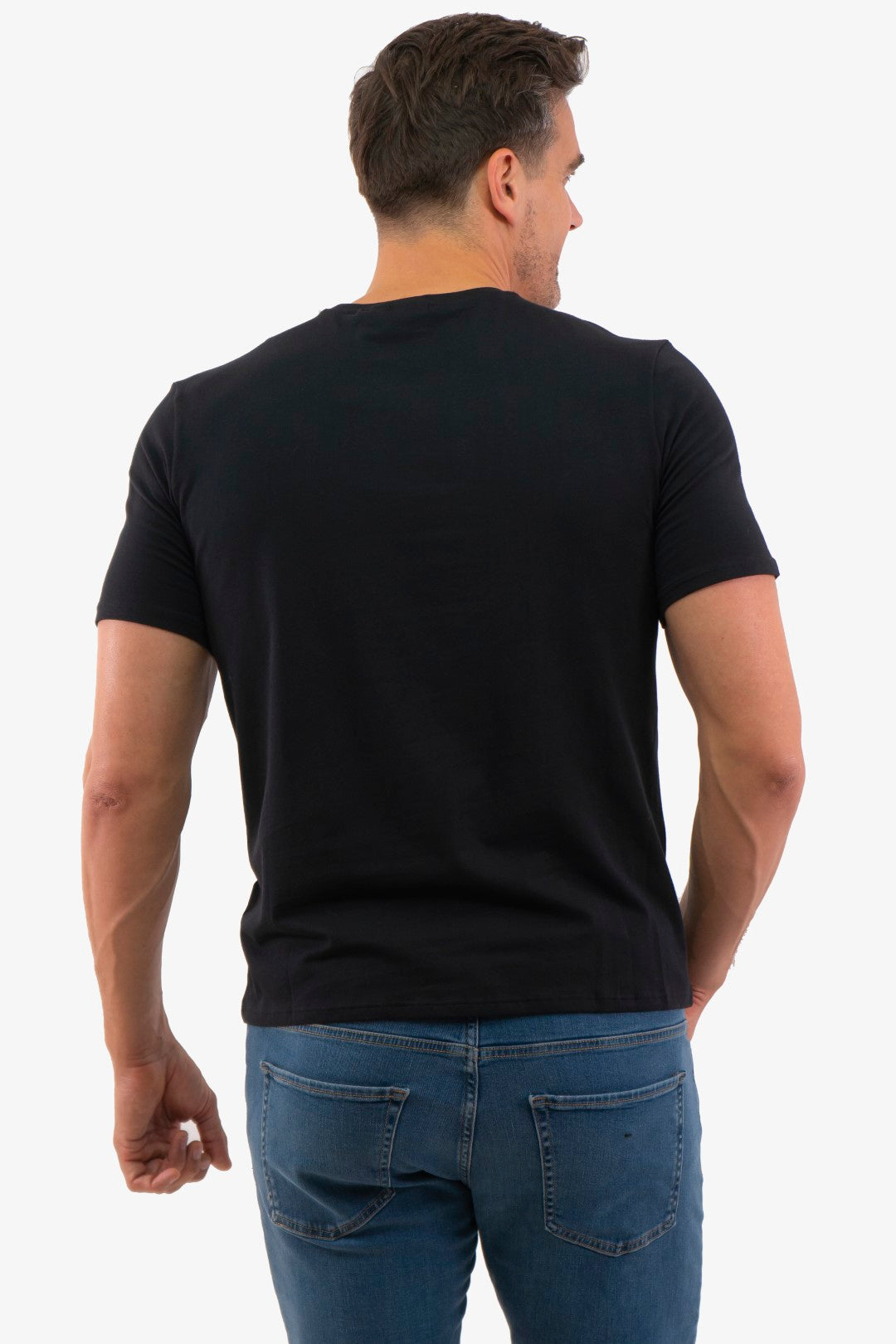 T-Shirt Hugo Boss de couleur Noir