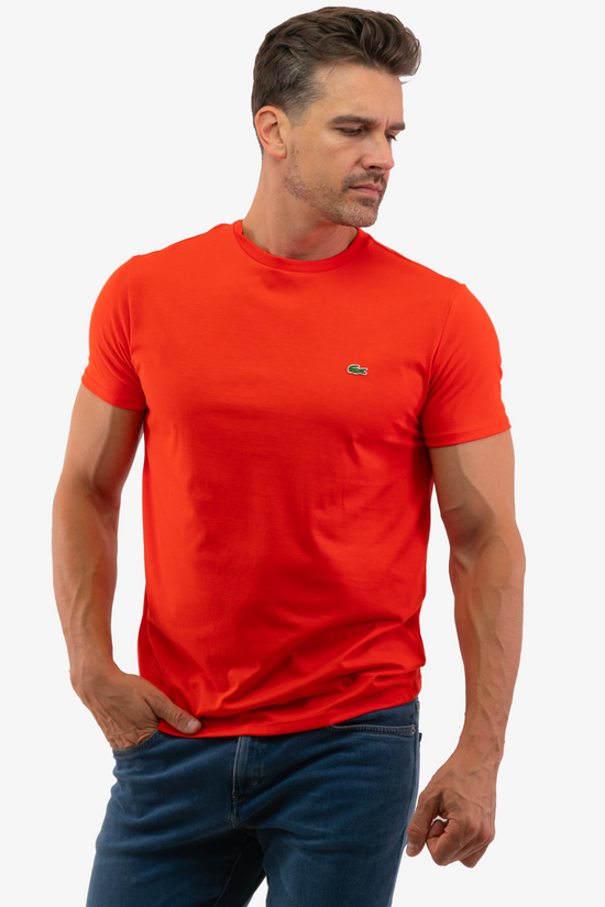 T-Shirt Col Rond En Jersey De Coton Pima Uni Lacoste de couleur Groseillier