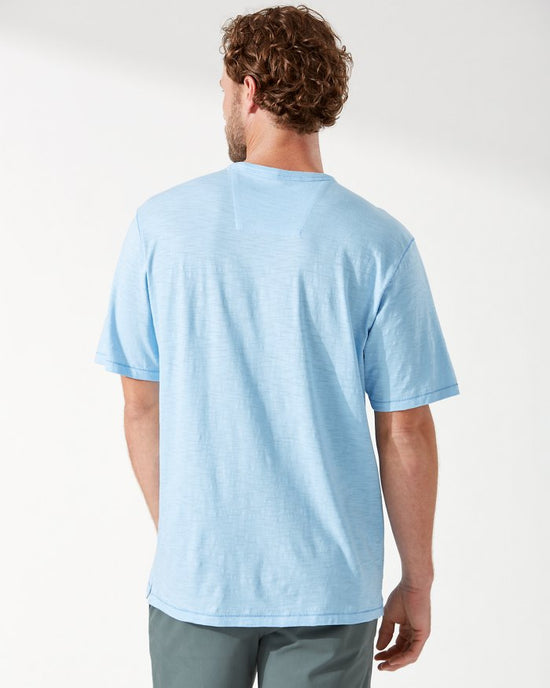 T-Shirt Tommy Bahamas de couleur Bleu Pale