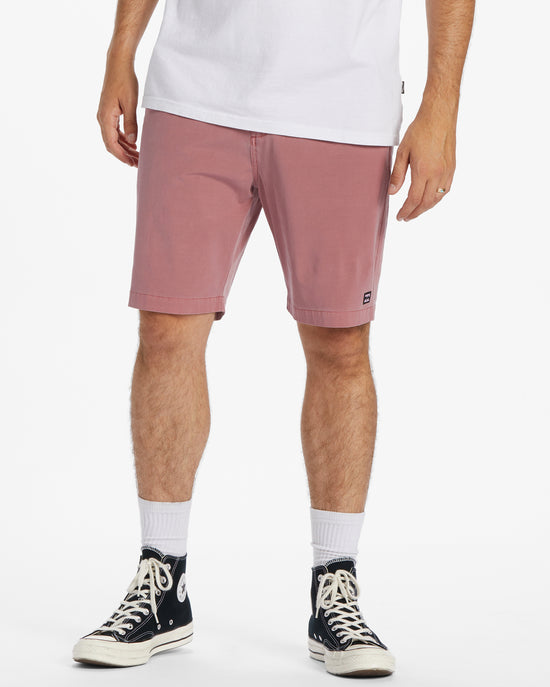 Short Billabong de couleur Rose