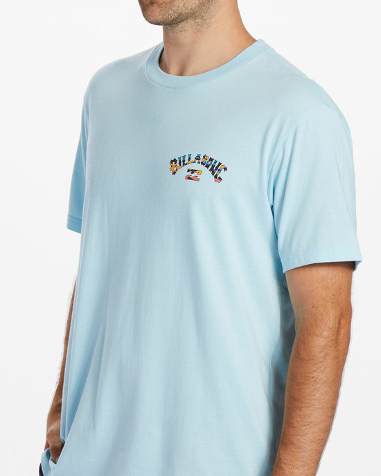T-Shirt Billabong de couleur Bleu