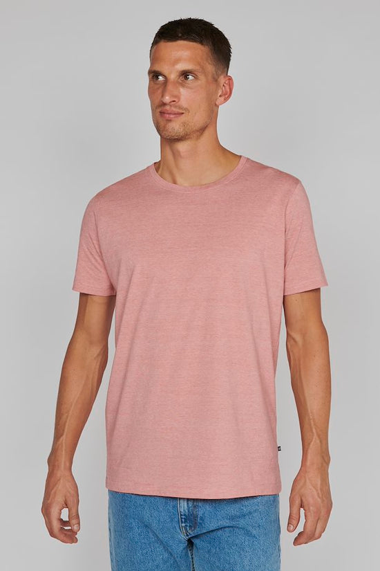 T-Shirt Matinique de couleur Rose