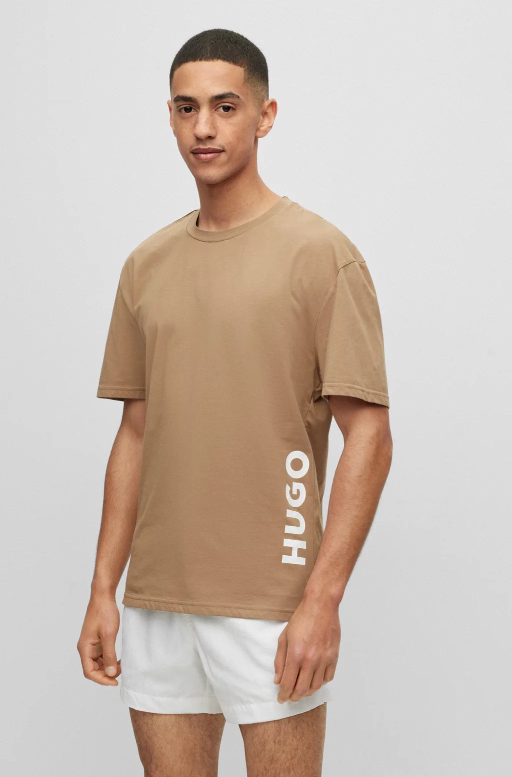 T-Shirt Hugo Boss de couleur Beige