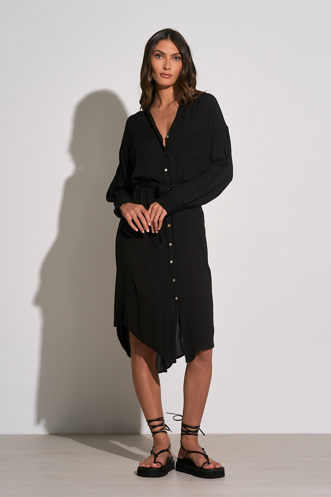 Robe Elan de couleur Noir