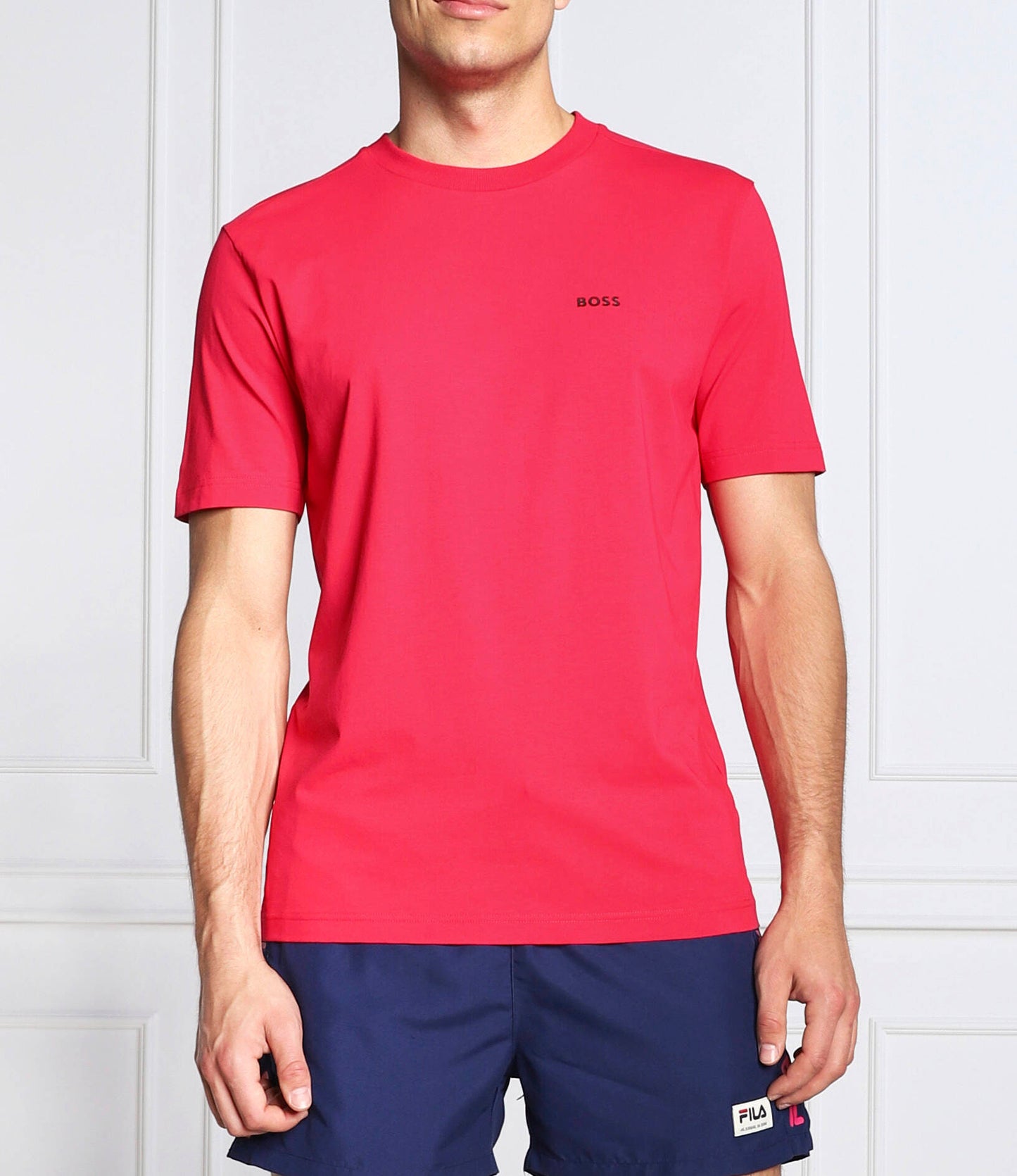 T-Shirt Hugo Boss de couleur Fushia