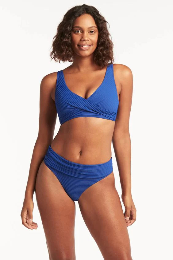 Sea Level Multifit Top in Royal color