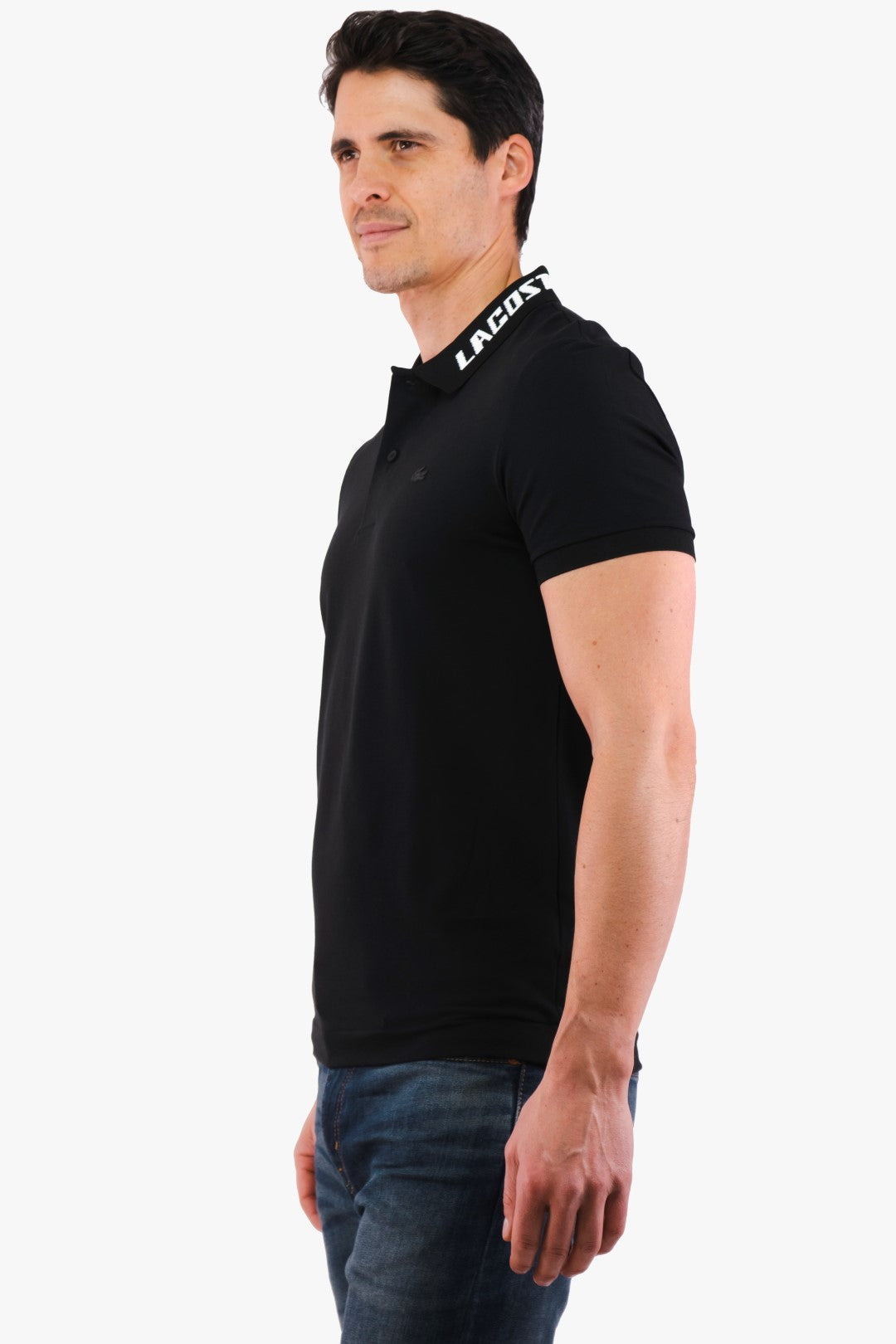 Polo Lacoste de couleur Noir