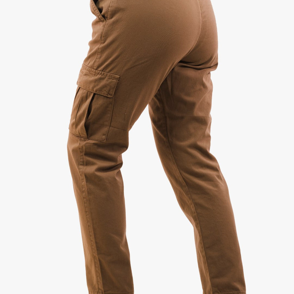 
                  
                    Pantalon Carina Culture De Couleur Olive Femme
                  
                