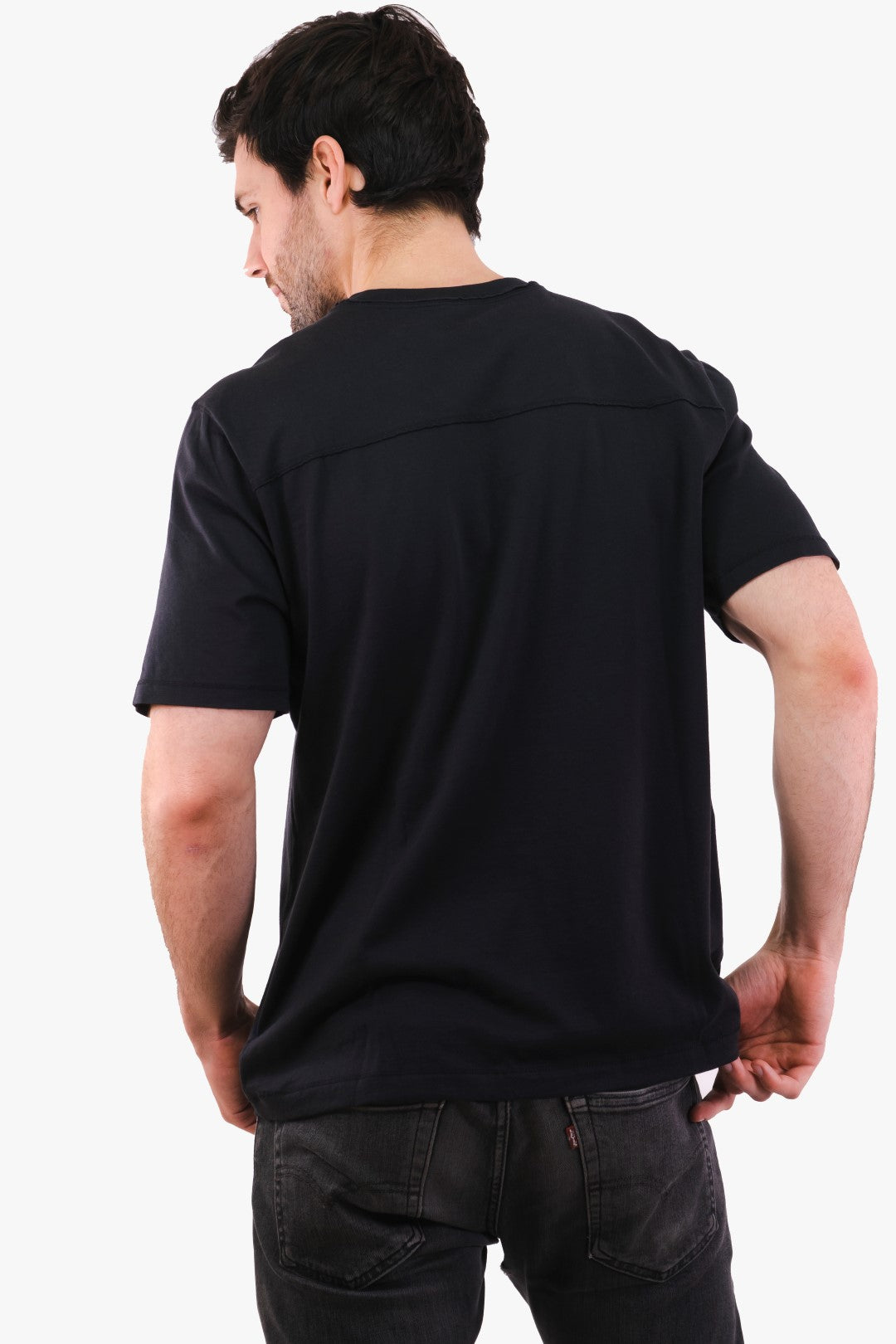 T-Shirt 34 Heritage de couleur Noir