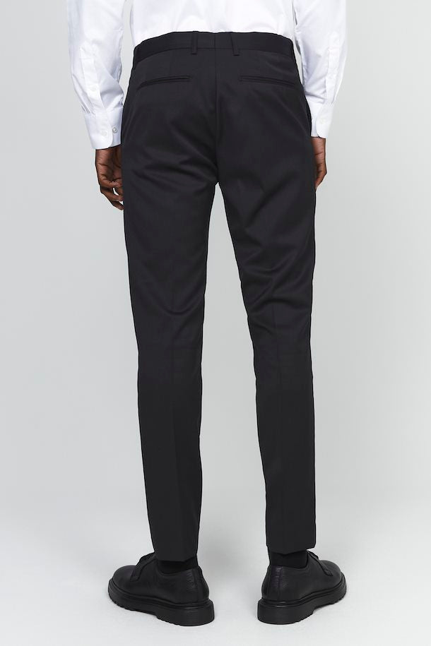 Pantalon Matinique de couleur Noir