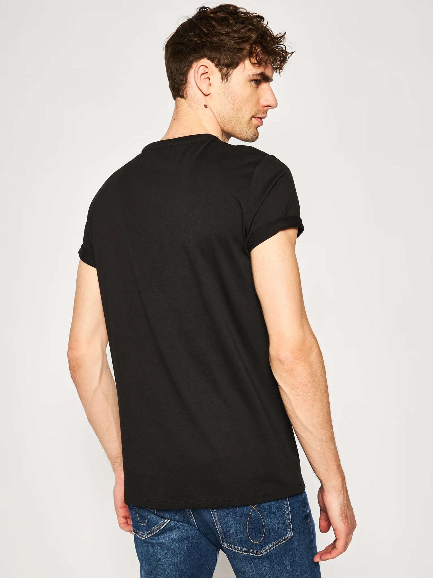 T-Shirt Col Rond En Jersey De Coton Pima Uni Lacoste de couleur Noir