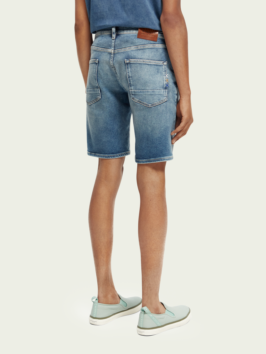 Short Scotch&Soda de couleur Denim Fonce