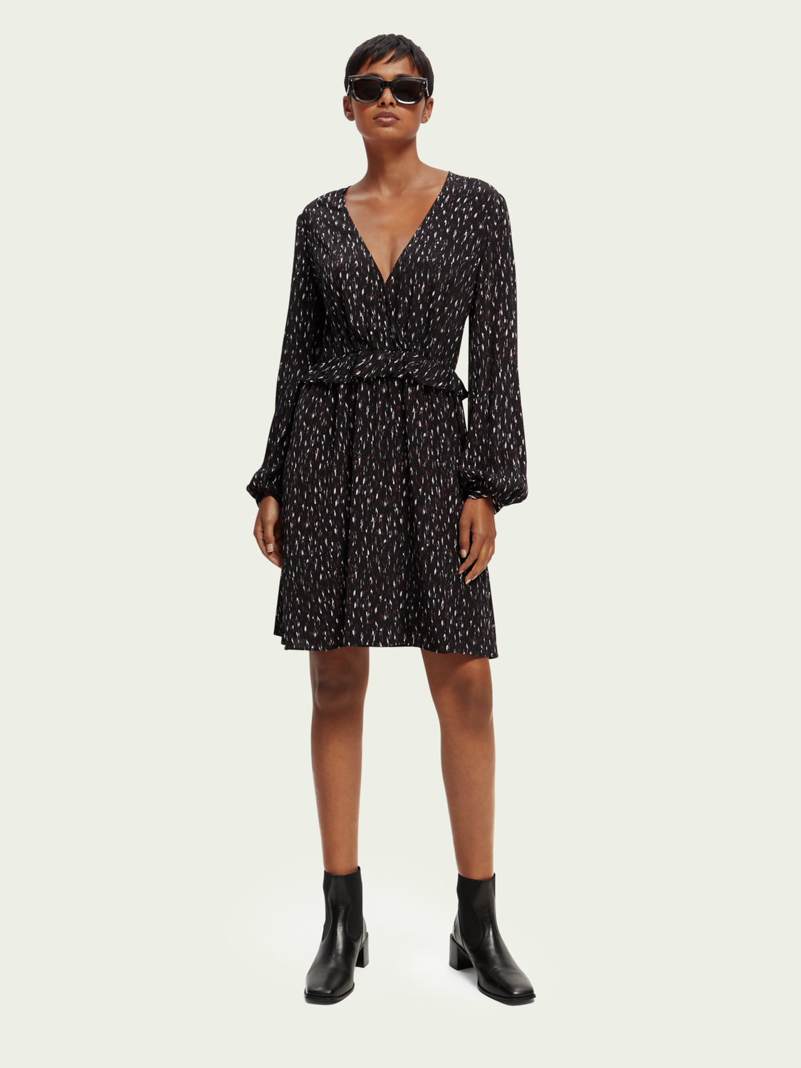 Robe Scotch&Soda de couleur Noir